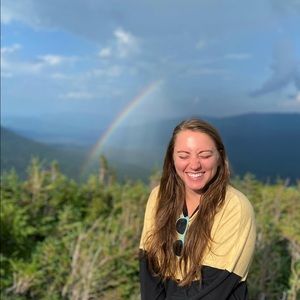 Meet your Posher, Hannah